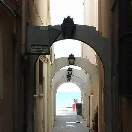 Joli Dans Le Coeur De