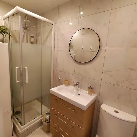 Appartement Joli Dans Le Coeur De Menton